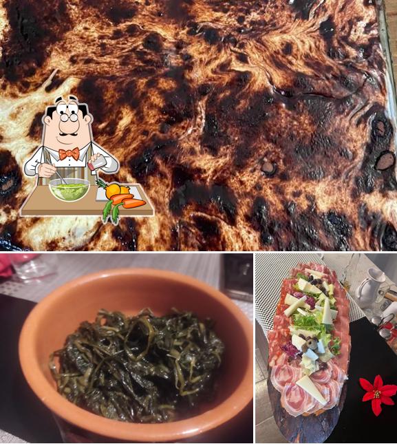 Insalata di alghe al Antica Grotta Lanuvio - Trattoria Romana