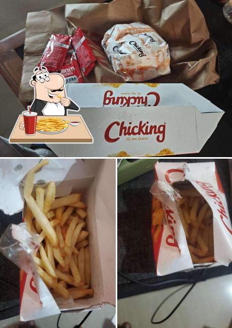 French fries at Chicking