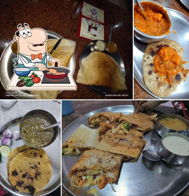 Chicken curry at Vyanjan Restaurant