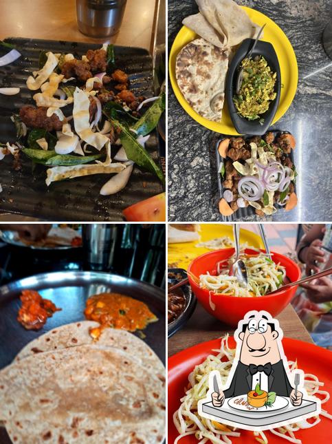 Food at Anantha Bhavan INN