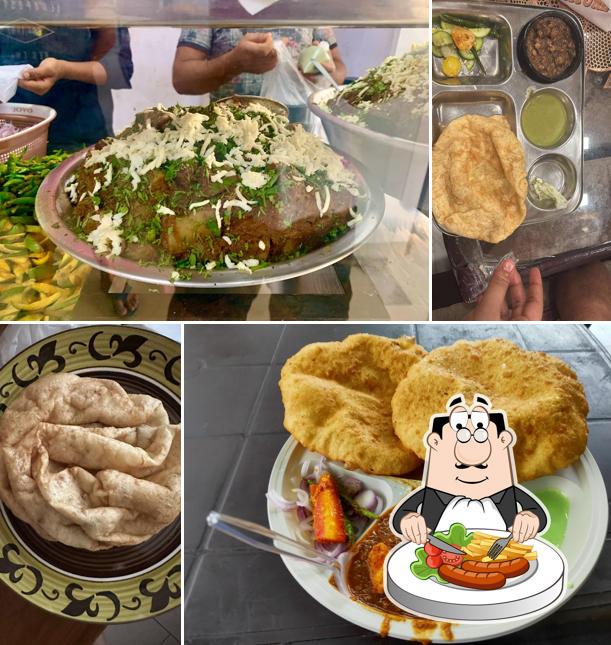 Food at Shreejee Chole Bhature
