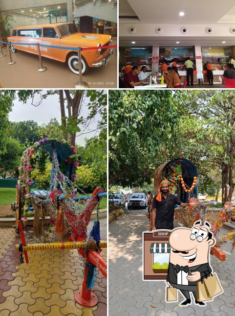 Check out how Domino's Pizza Rayanigudem, Nalgonda looks outside