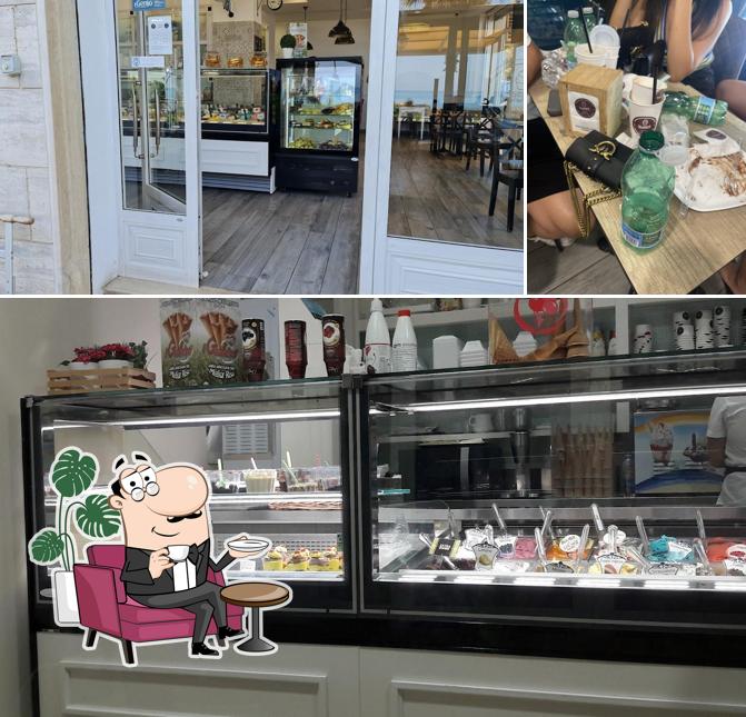 Siediti a un tavolo di Sweet Gelato Artigianale