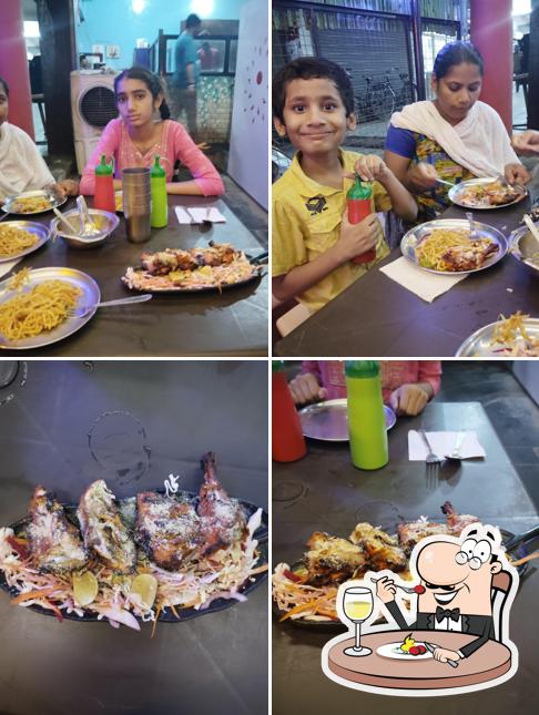 Food at Ashish's TOM-CHI fast food