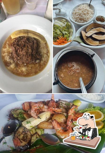 Comida em Restaurante Casa do Rio