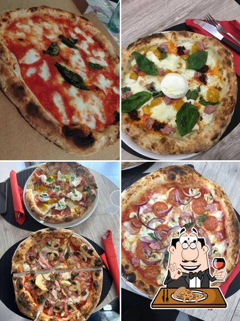 A Neapolis pizzeria di Antonio Ferone, puoi provare una bella pizza
