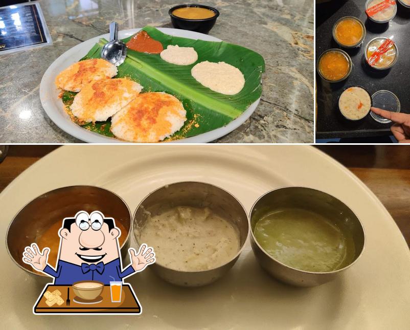 Food at Madhuram Tiffins Indore