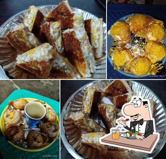 Dahi puri at HINDUPUR CHATS