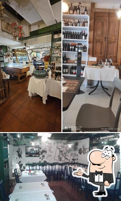 Siediti a un tavolo di Ristorante Dolce E Salato