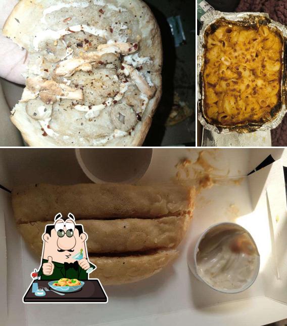 Macaroni and cheese at La Pino'z Pizza