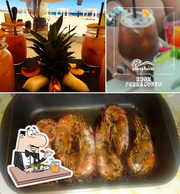 Cibo al Sunshine Rey Beach Bar