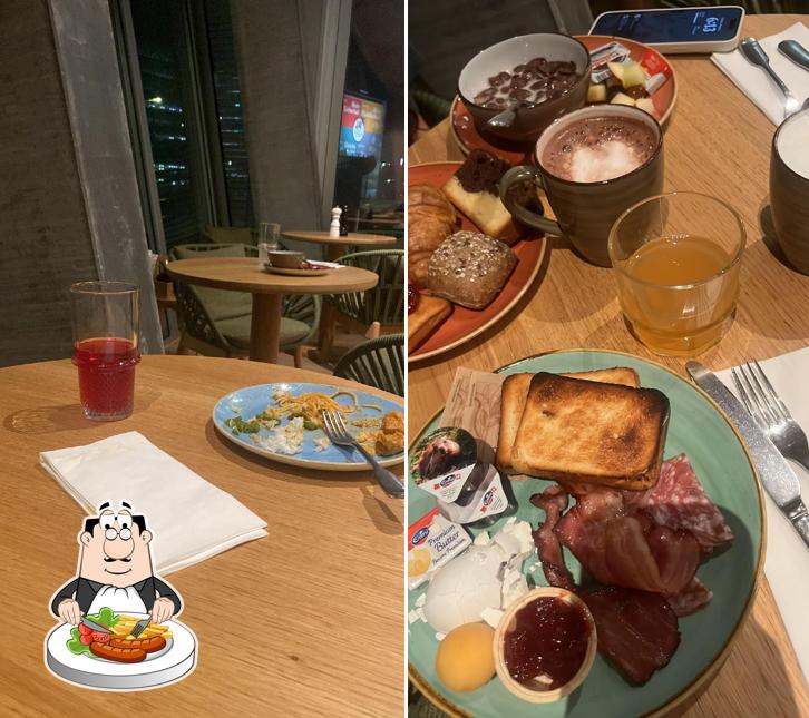 Cibo al ZOOM Restaurant & Bar