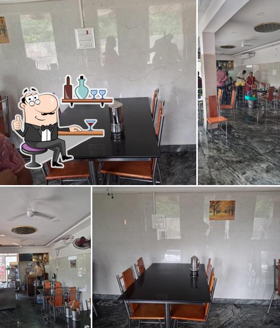 MURUGA BHAVAN PURE VEG