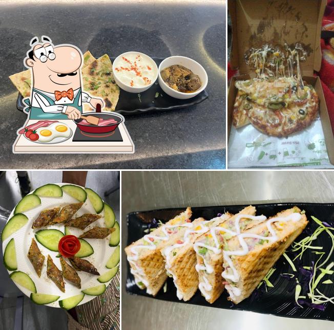 Omelette at Veg Fusion Best Family Restaurant Best Banquet Hall Best Restaurant in Phagwara