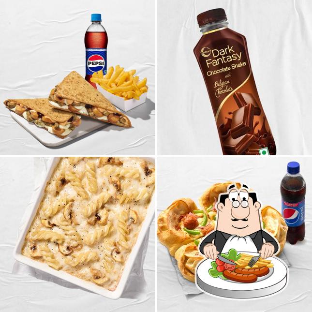 Meals at Pizza Hut Florence Kasarvadavli, Thane