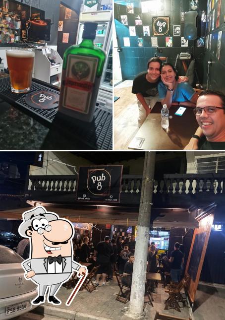 Pub 8