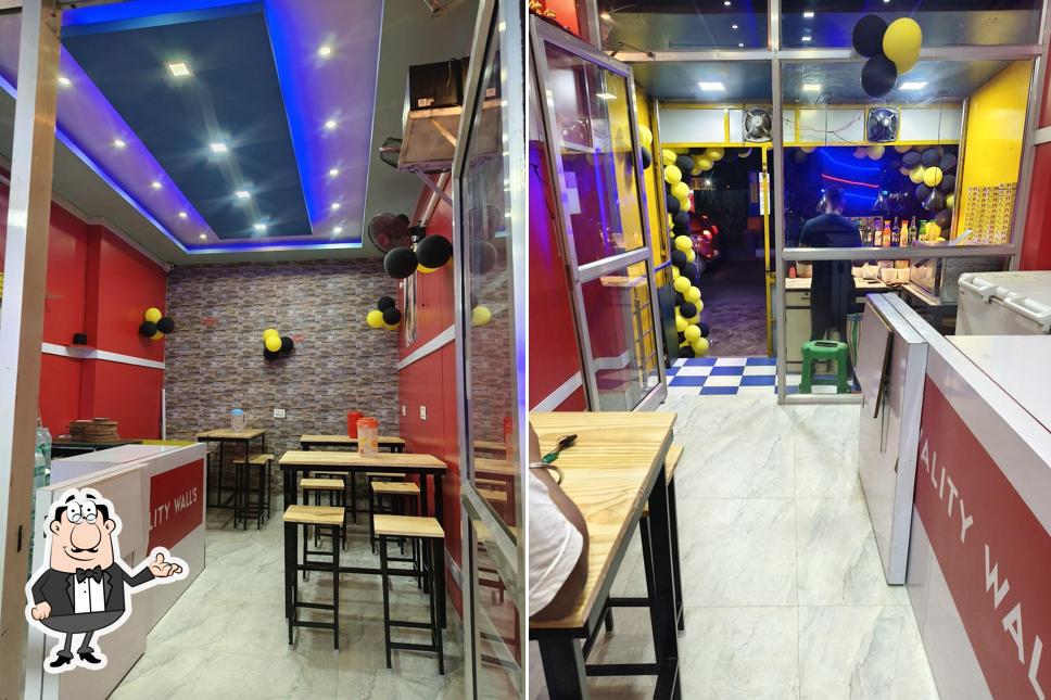 The interior of WOW PIZZA