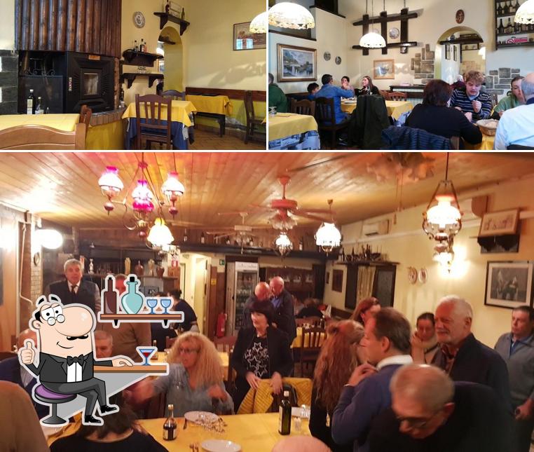 Dai un'occhiata agli interni di Trattoria A Casa Mia