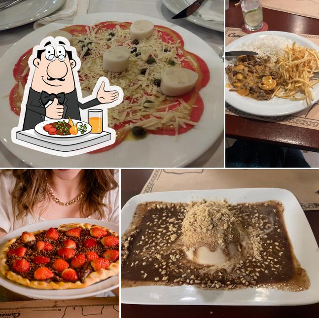 Comida em Pizzaria Camelo