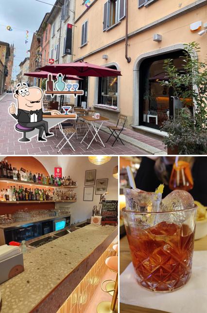 Siediti a un tavolo di Anetho