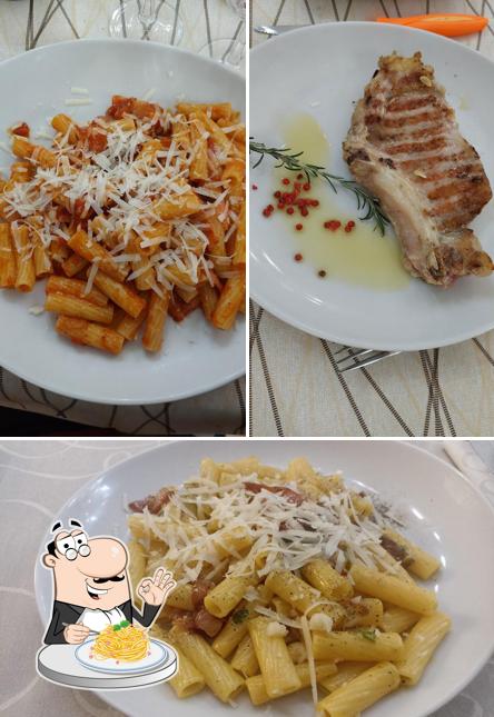 Spaghetti alla carbonara al Ines
