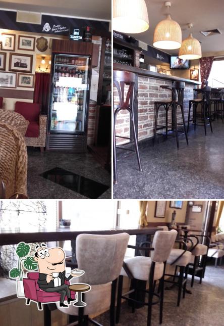 Dai un'occhiata agli interni di Caffe bar Bombonijera
