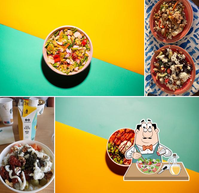 Insalata greca al Poke & Salad - Wako