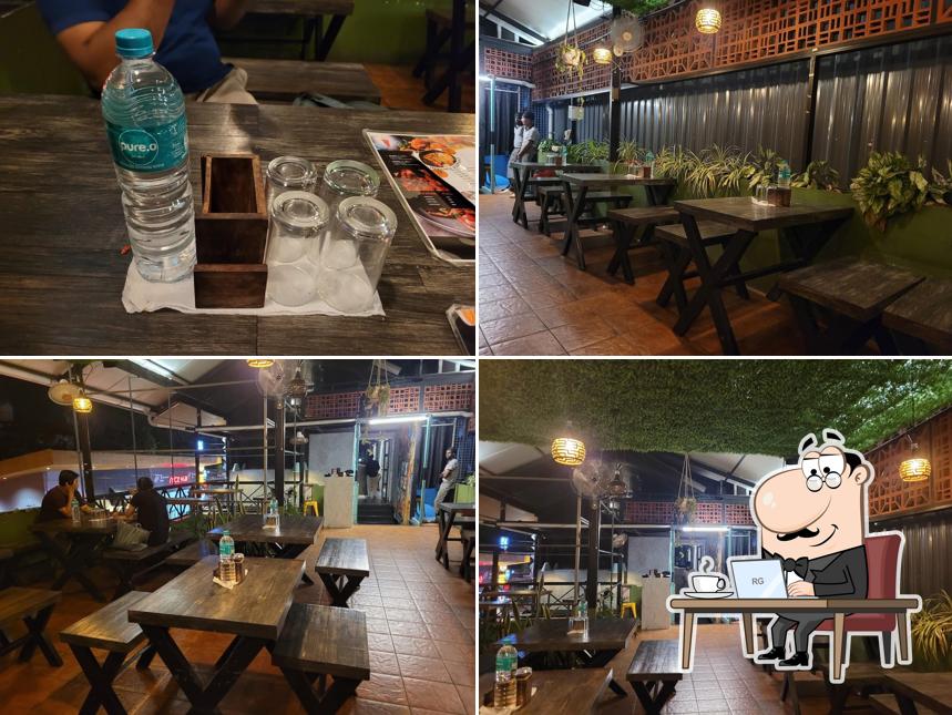 The interior of Cafe 1 Am