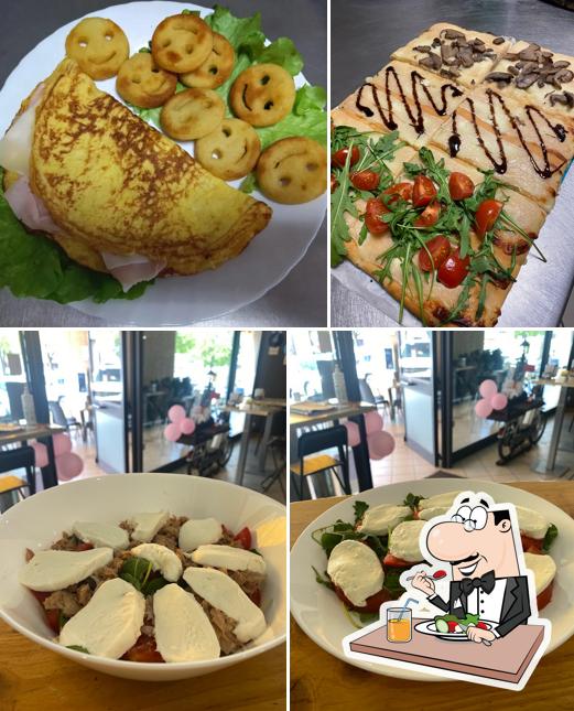 Platti al Cafe Del Sol Summer 54 S.N.C Di Mazzetti Andrea & C