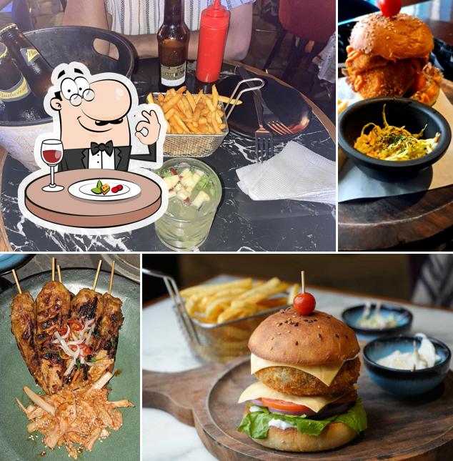 SAZiO - The Lounge & Sports Bar, Sanpada