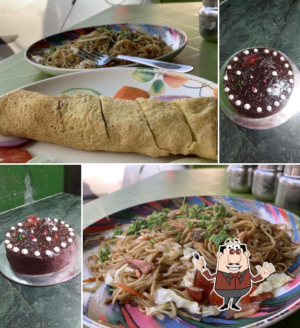 Food at Flavour's Restaurant