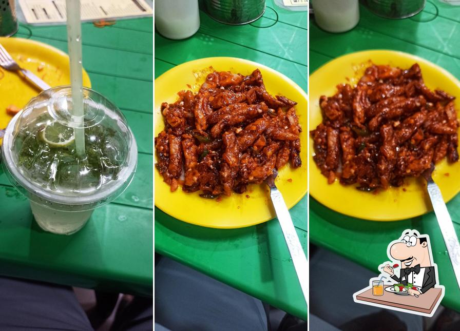 Food at Chinese And Shake Corner
