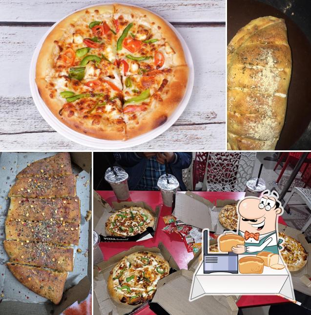 Garlic bread at PIZZA GALLERIA Gurugram
