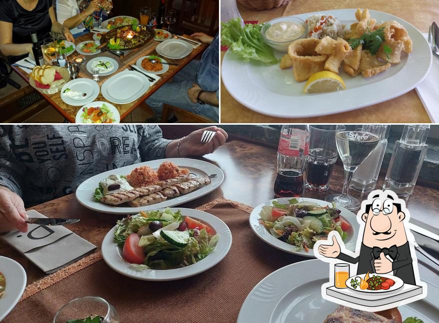 Plats à Restaurant Dionysos