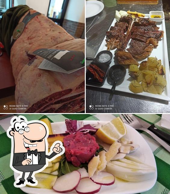 La immagine della interni e cibo di Braceria Fuoco Matto