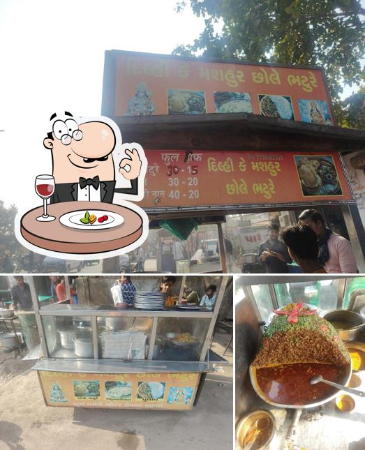 Meals at Shivam Daal Vada Center