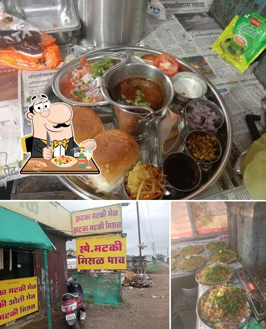 Zataka Mataki Bhel And Chaha is distinguished by food and exterior
