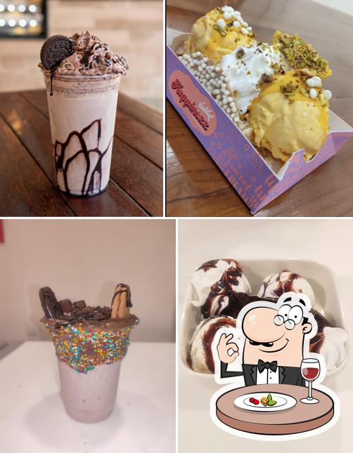 Food at Snack & Scoop