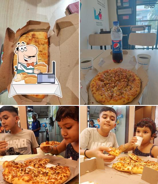 Garlic bread at Domino's Pizza Mahabhairab, Tezpur