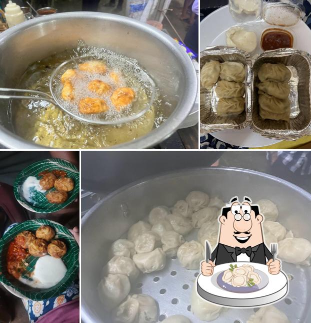 Dumplings at Girl's kitchen Momos