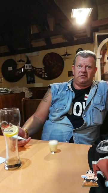 Prenditi un panino a Luna Bar & Cicchetteria