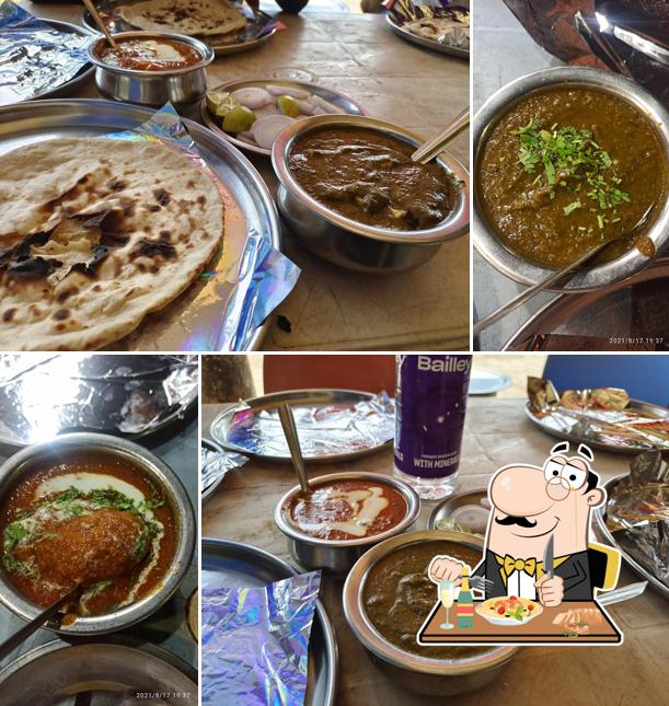 Food at Kirpal Dhaba