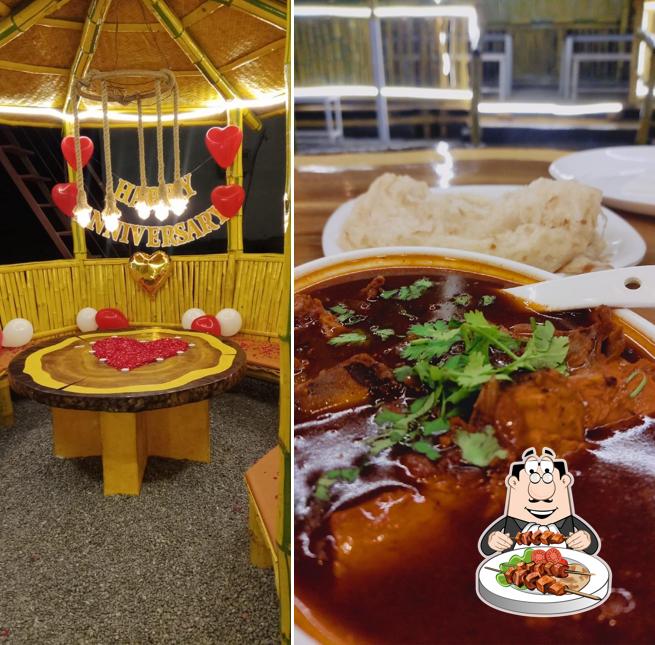 Food at Sawa Food Village