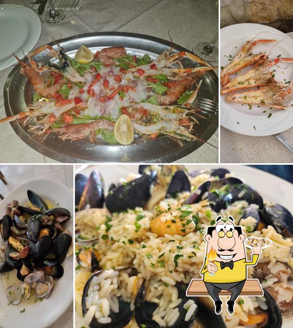 Prova la cucina di mare a Trattoria "Gente Di Mare"