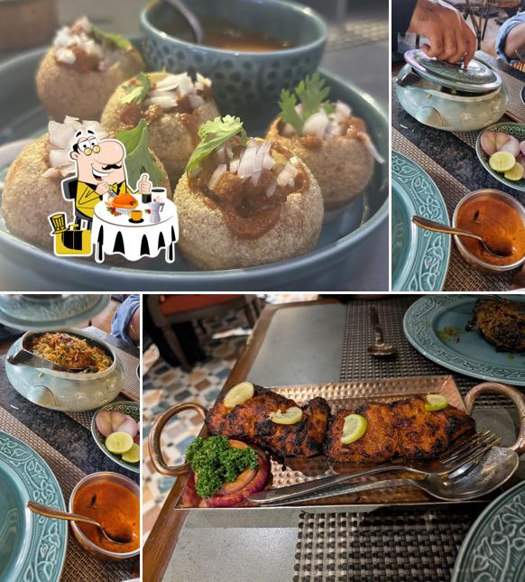 Meals at Tosh-e-daan