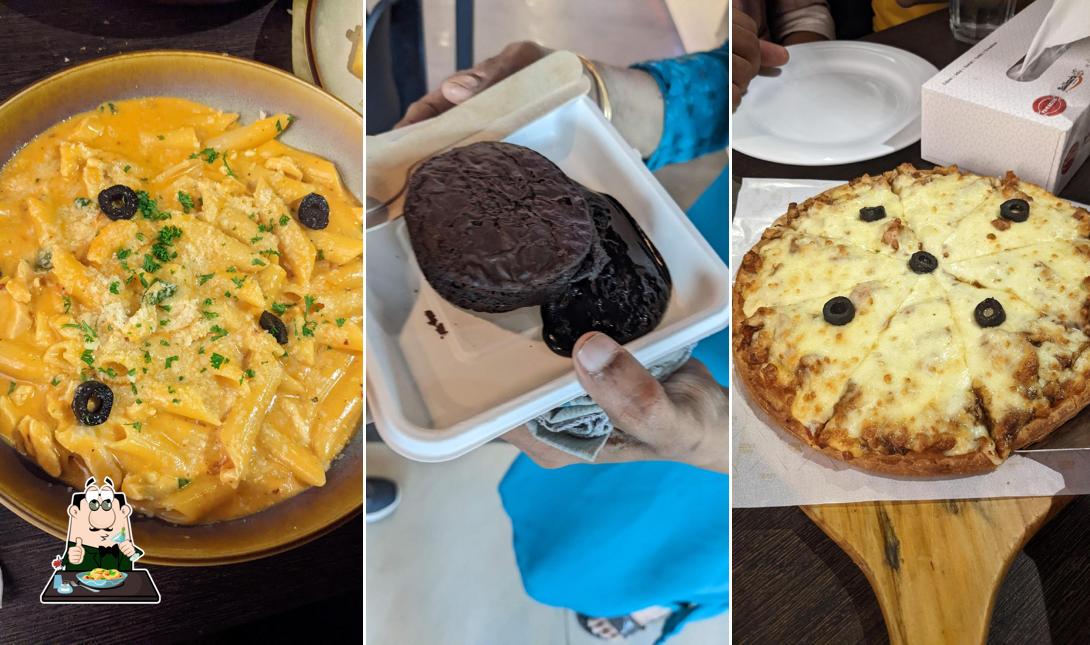 Macaroni and cheese at Brown Town Bakery