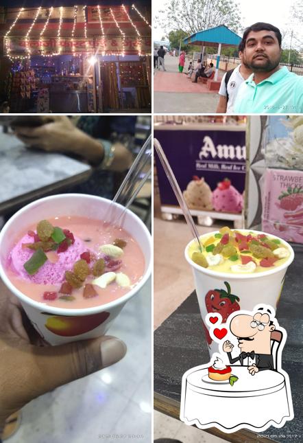 Bala G Fast Food & Juice Corner serves a range of desserts