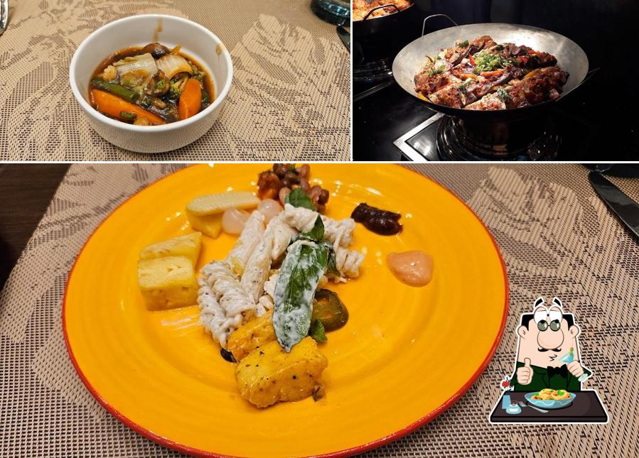 Food at Mosaic Restaurant