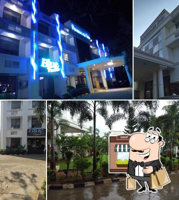 Check out the exterior of Paramount Inn