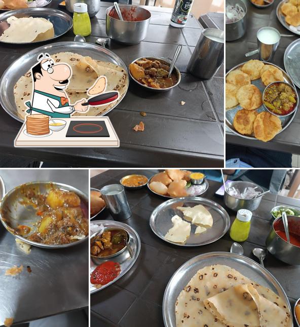 Pancakes at HIMATBHAI PURI SHAK VALA